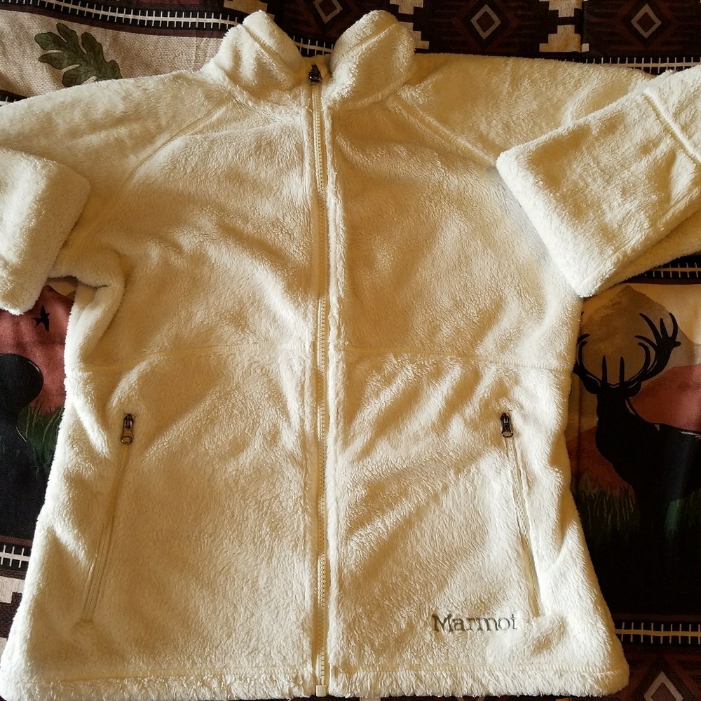 Marmot Woman's soft zip up jacket